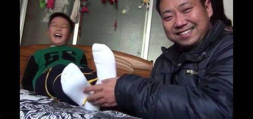 最新挠脚心视频,揭秘脚底按摩的神奇疗效