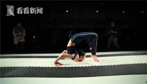 柔术杂技视频,身姿如流，技巧非凡